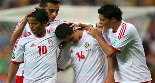 نجم مان يونايتد يقود المكسيك لفوز معنوي على اليابان في كاس القارات